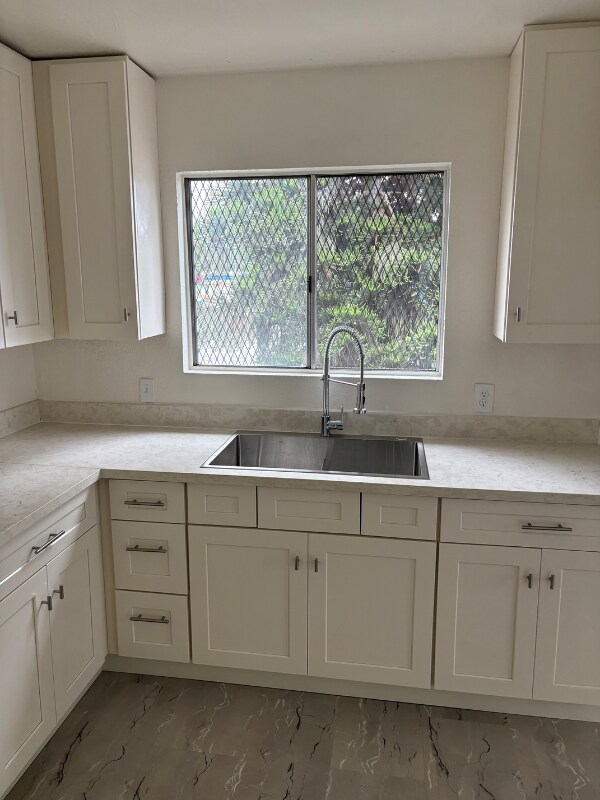 Foto del edificio - 9605 S Avalon Blvd