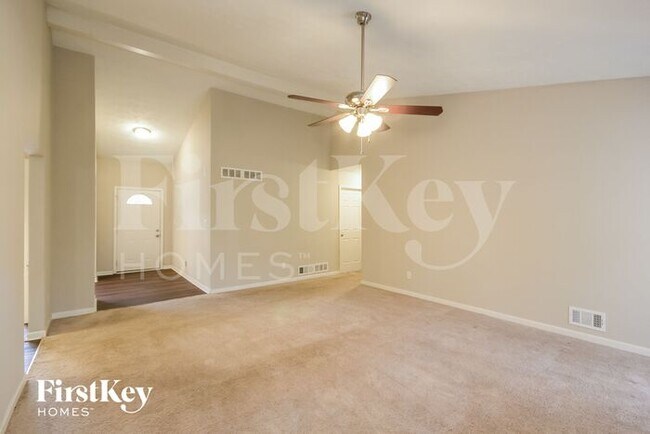 Building Photo - 4610 Aberdeen Ln