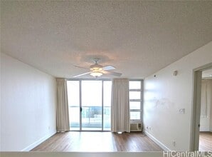 Building Photo - 1133 Waimanu St