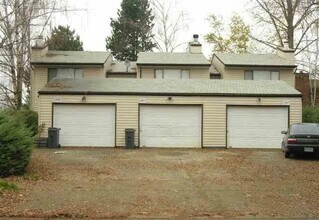 Building Photo - 1345-MHH1345 Fabry Rd SE