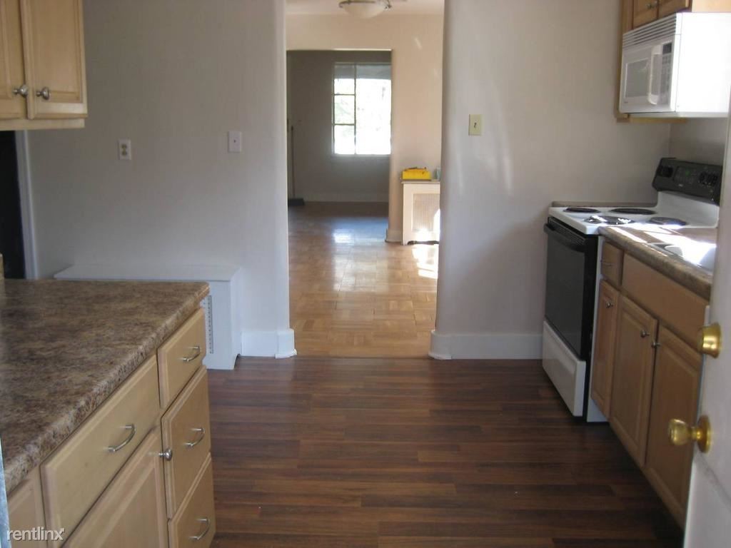 Primary Photo - 3 br, 1.5 bath House - 2508 Beechwood Blvd