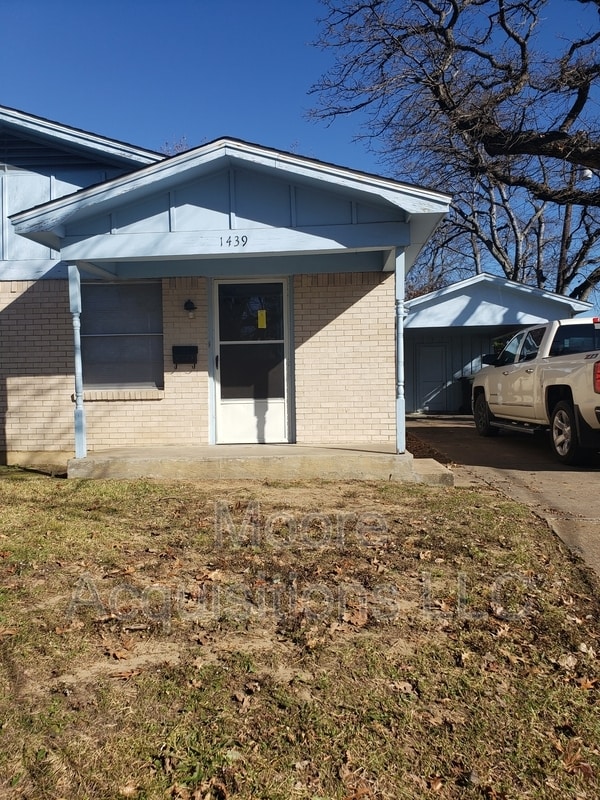 Building Photo - 1439 S Rusk St