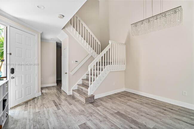 Foto del edificio - 21024 NE 34th Ct