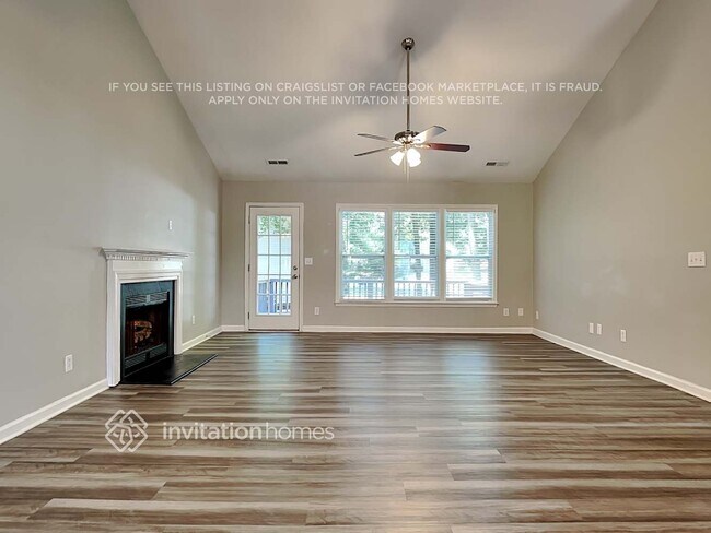 Building Photo - 9947 Davis Lake Pkwy