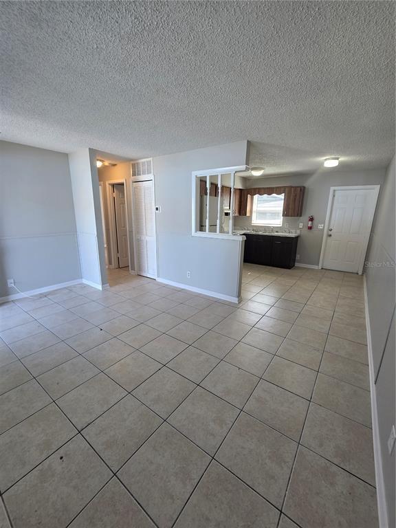 Foto del edificio - 773 NE 9th St