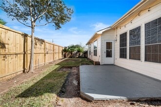 Building Photo - 1602 Winston Homestead Dr