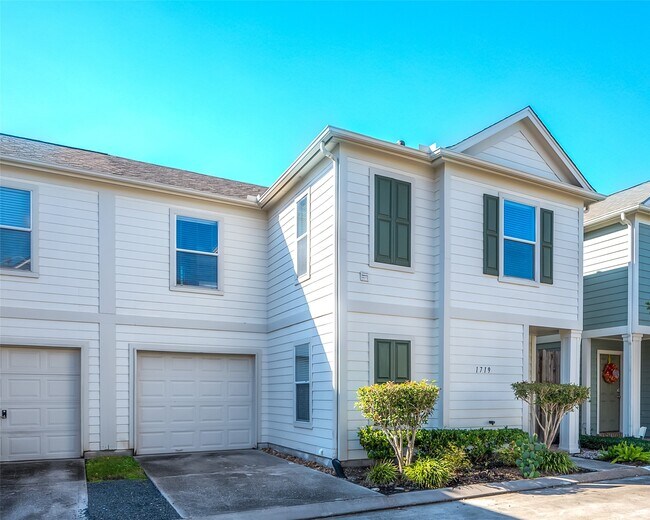 Foto del edificio - 1719 Redwing Bluff Dr