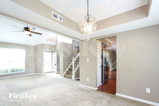 Foto del edificio - 5970 Polonius Dr