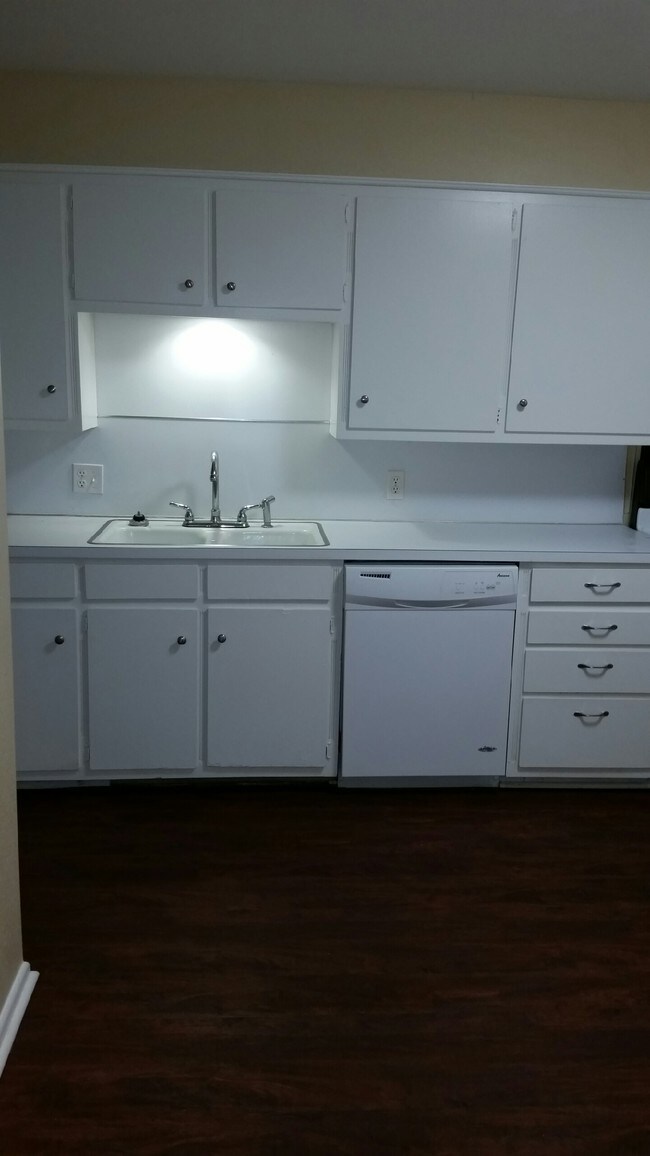 Foto del edificio - Park Plaza Town Homes & Corporate Apartments