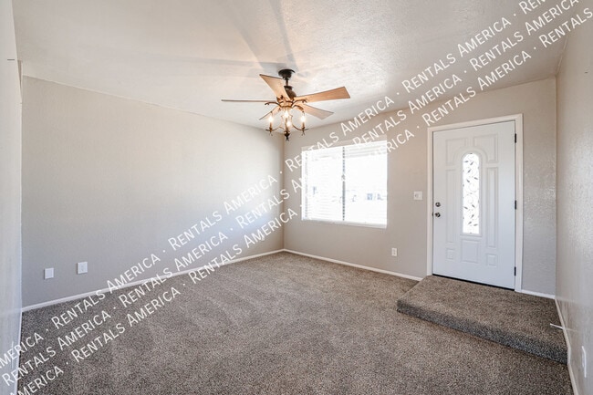 Building Photo - 1453 W Tonopah Dr