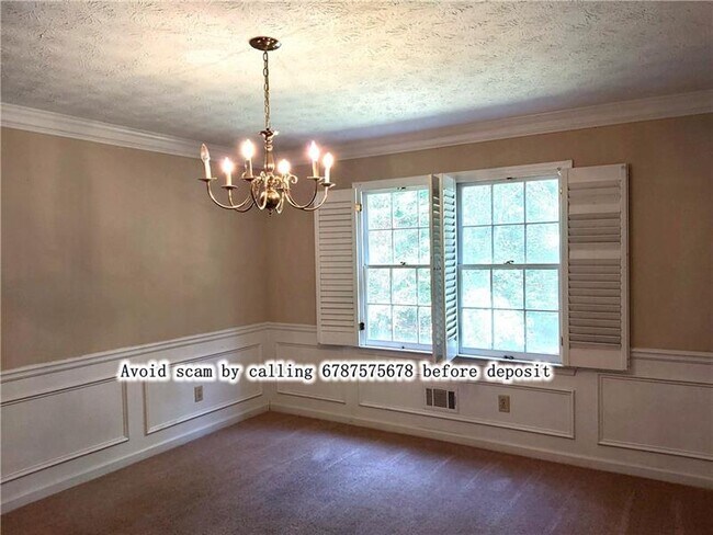 Building Photo - 1621 Green Oak Cir NW