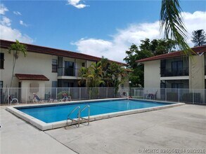 Building Photo - 3027 NW 118th Dr
