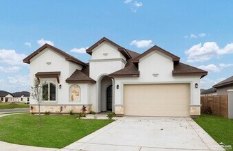 Building Photo - 13 Eagle Landing Dr