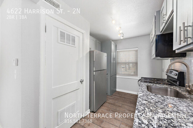 Building Photo - Historic 2 Bedroom Apartment for Rent w/ W...