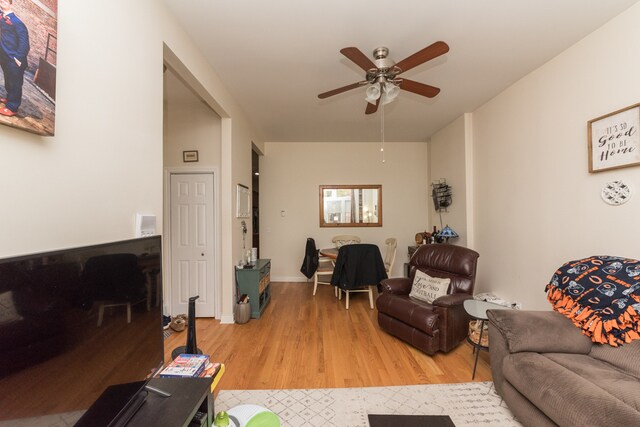 Foto del edificio - 2702 W Thomas St