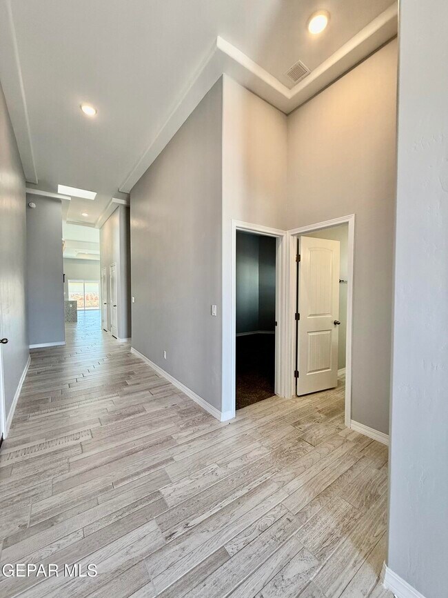 Building Photo - 15136 Ambition Ave