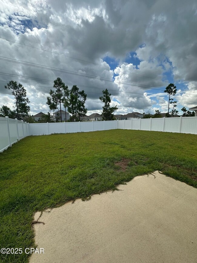 Foto del edificio - 6636 Slabinski Ln