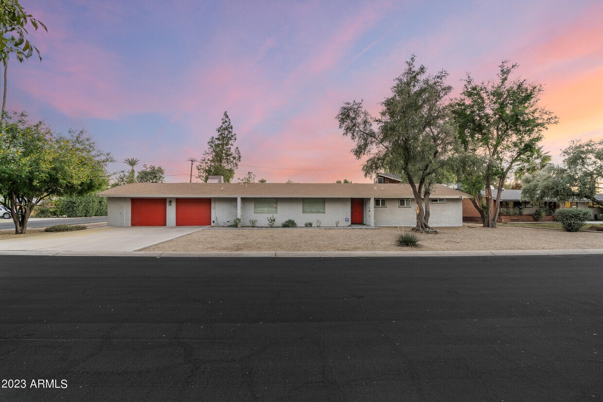 Foto principal - 1201 W Rovey Ave