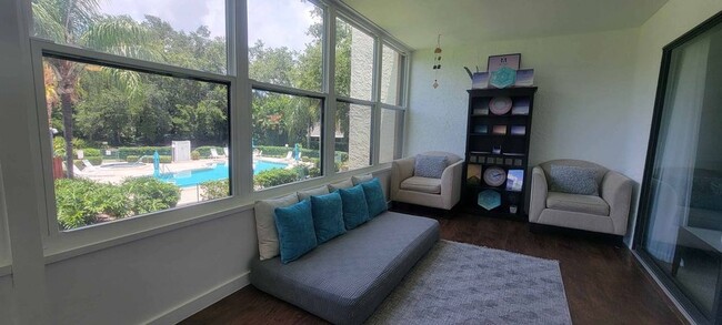 Foto del edificio - 531 Spring Lakes Blvd