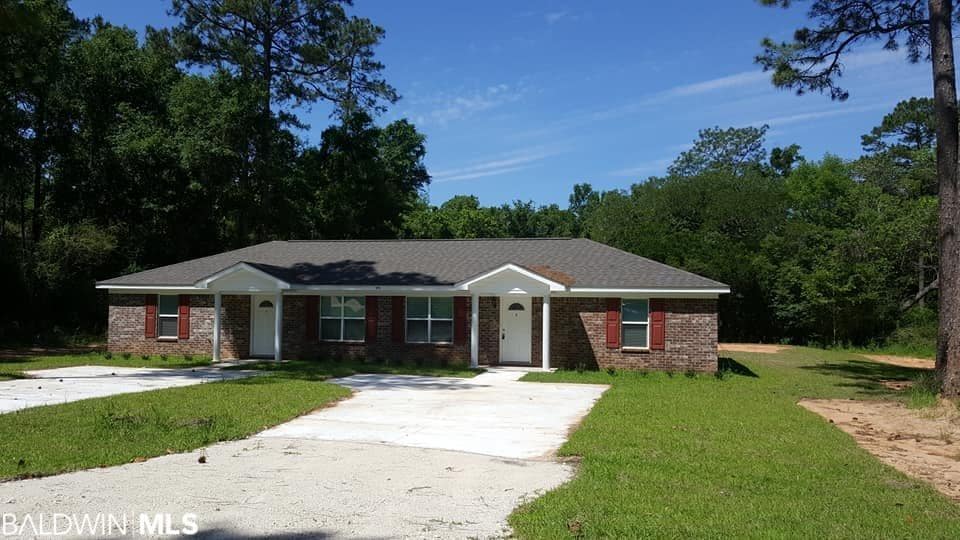 Foto principal - 12747 Westbrook Dr