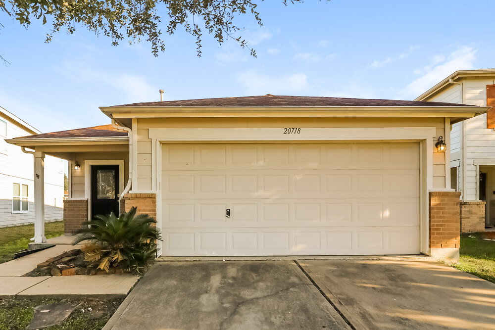 Foto principal - 20718 Cypress Crescent Ln