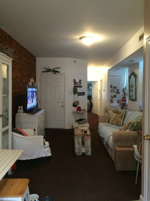 Foto principal - 1424 Wolf St