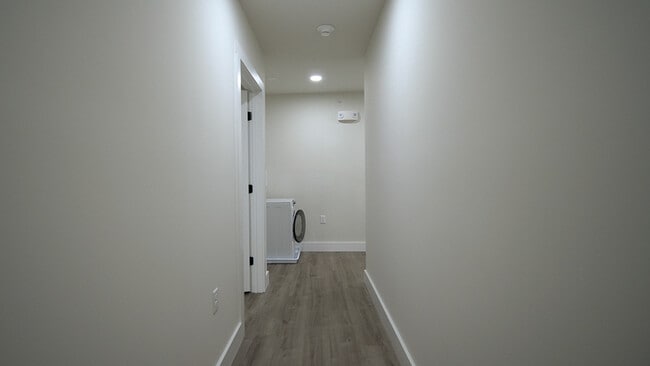 Photo - 15 Hungerford Terrace, Unit 12 Apartment