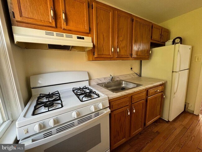 Foto del edificio - 3211 W 2nd St