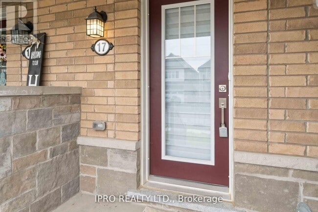 Building Photo - 17 Armes St