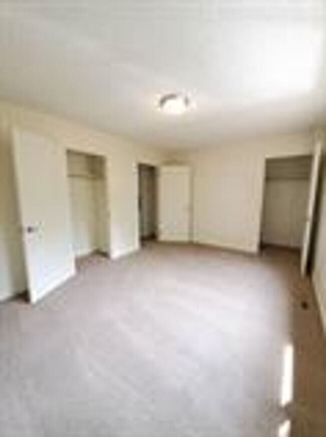 Foto del edificio - 2141 28th Ave Ct