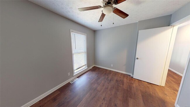 Building Photo - 1636 Cobblestone Ct