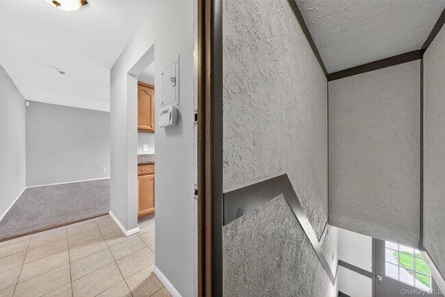 Foto del edificio - 31 Doxbury Ln