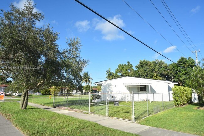 Foto del edificio - 18601 SW 97th Ct