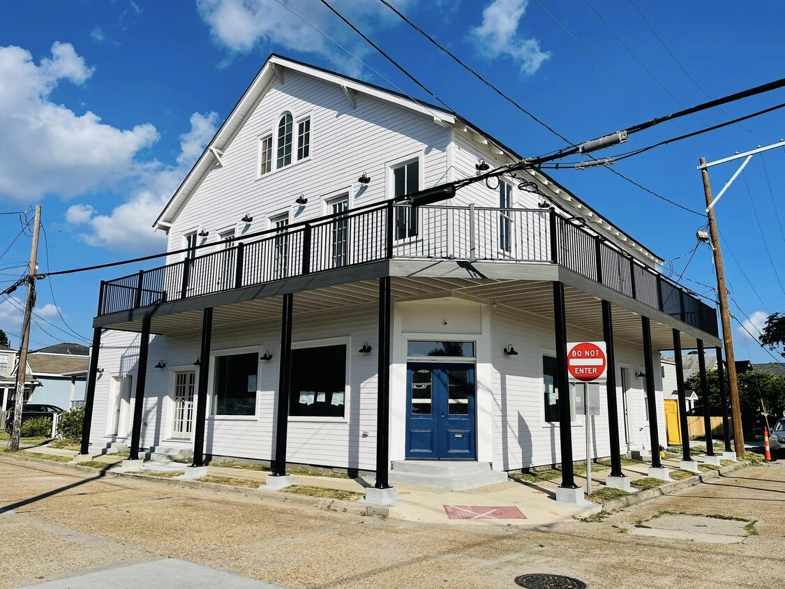 601 Lavoisier St, Gretna, LA 70053 Condo for Rent in Gretna, LA