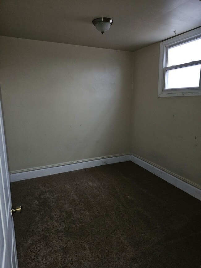 Building Photo - 507 Bessemer Ave