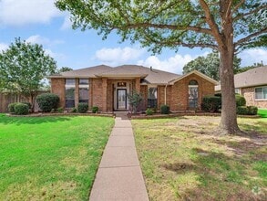 Building Photo - 220 Magnolia Dr