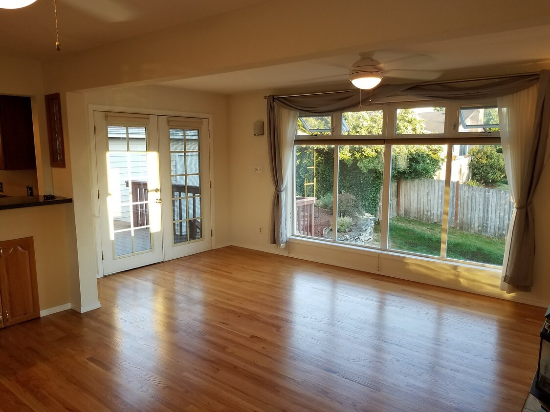 3529 S Brandon St, Seattle, WA 98118 House Rental in Seattle, WA