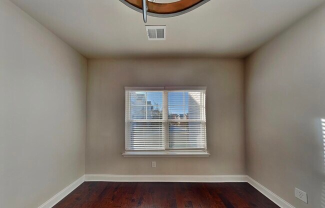 Foto del edificio - Townhouse Ready Now Townhouse Ready Now