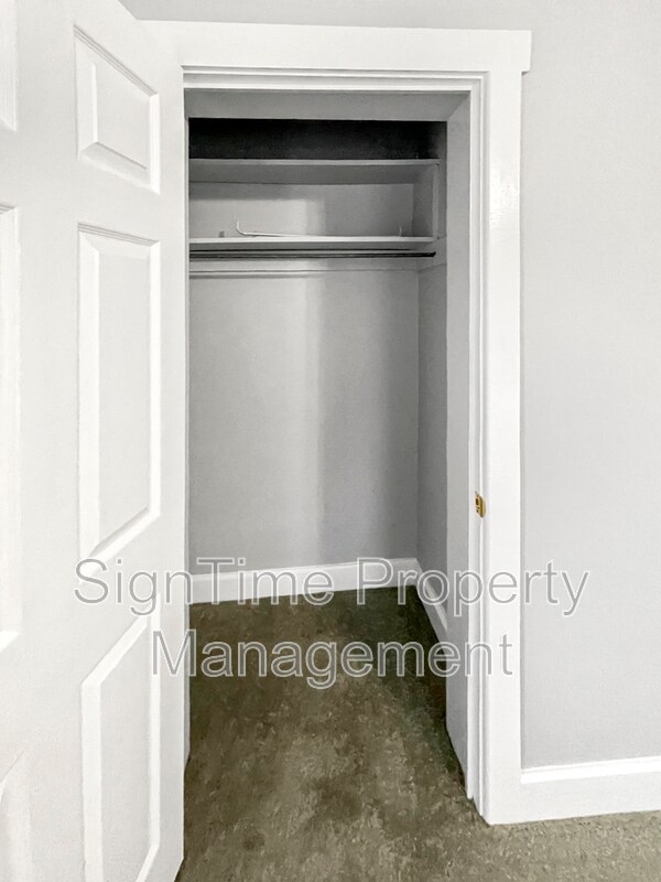 Foto del edificio - 646 Jefferson St