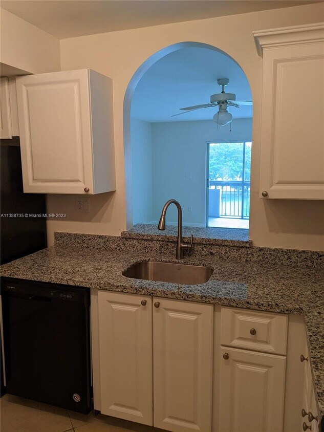 711 N Pine Island Rd Unit 314, Plantation, FL 33324 Condo for Rent in