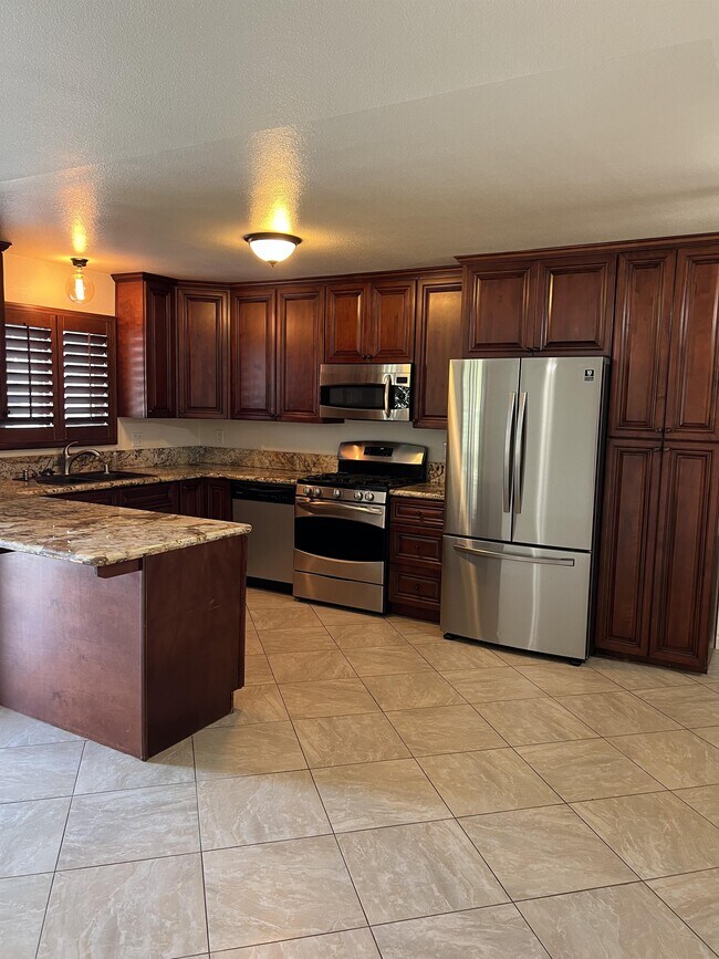 Foto del edificio - 2683 Caulfield Dr