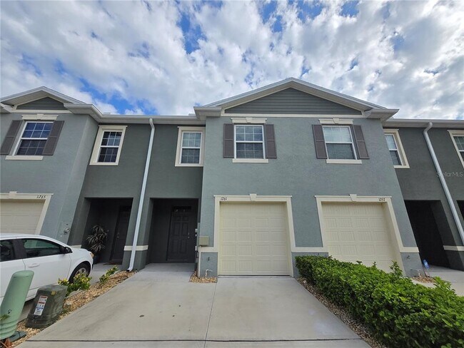 Building Photo - 1261 Yellow Finch Dr