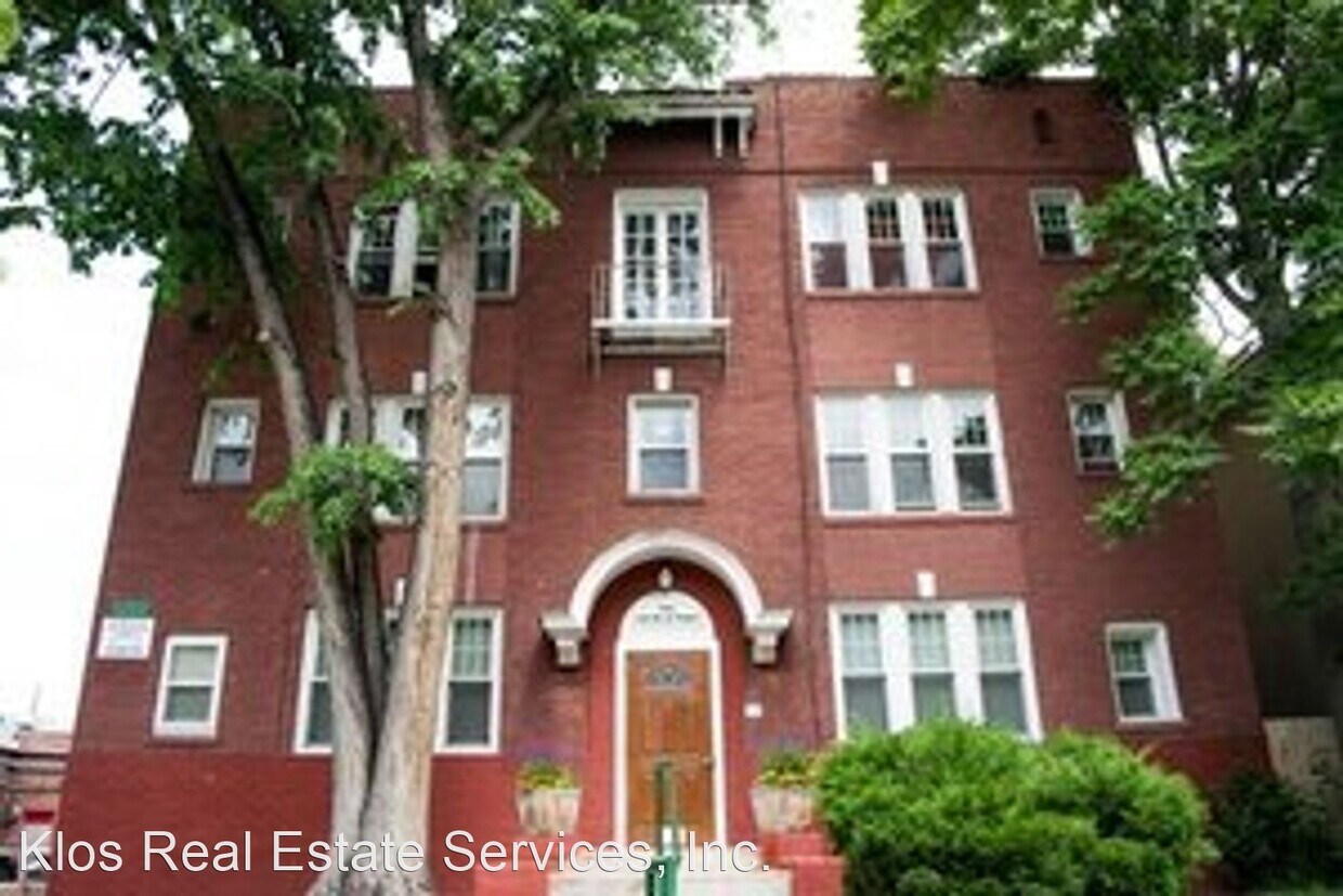 Primary Photo - 1272 Pearl St