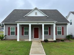 Building Photo - 1020 Fairfield Dr