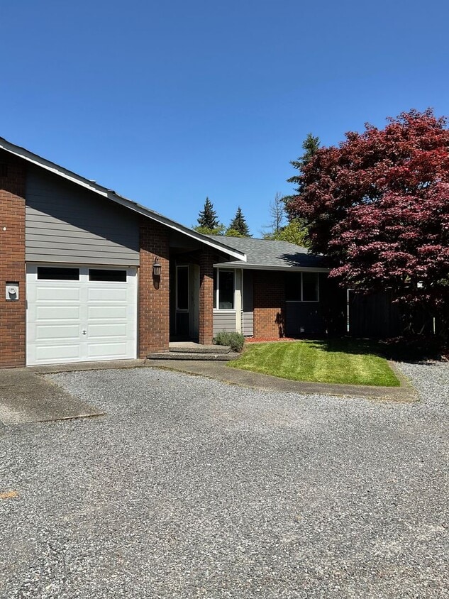 10705 62nd Ave E, Puyallup, WA 98373 House Rental in Puyallup, WA