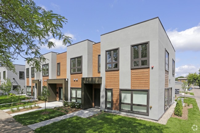 Foto del edificio - CMM Lowry Row Homes
