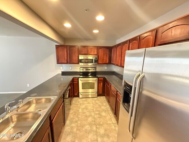 Foto del edificio - 16015 N 30th St