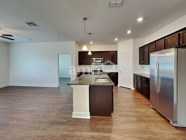 Building Photo - 4431 Reisswood Loop