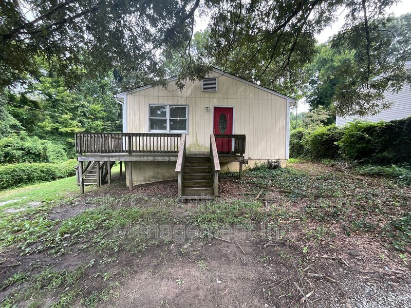 Foto principal - 605 Grand St