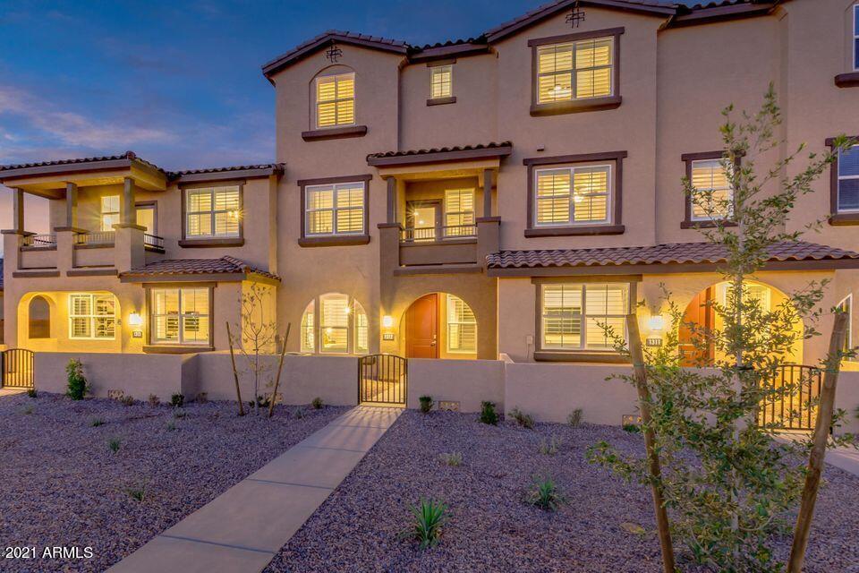 Foto principal - 1255 N Arizona Ave